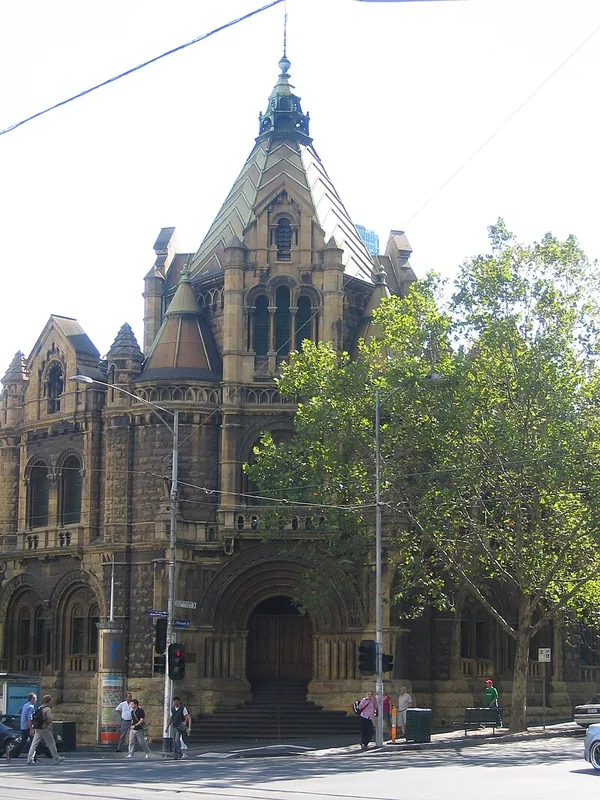 Melbourne Magistrates Courts where Ray Bennett was shot — Great Bookie Robbery, Melbourne 1976 crime gangs